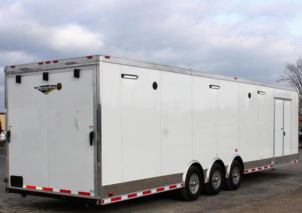 REDUCED $3,500! Pre-Owned Like New Race Trailer 34' Loaded  
