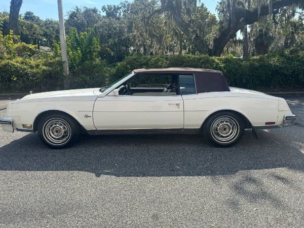 1985 Buick Riviera  for Sale $11,095 