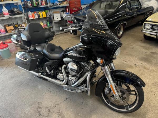 2015 Harley Davidson Street Glide  for Sale $16,000 