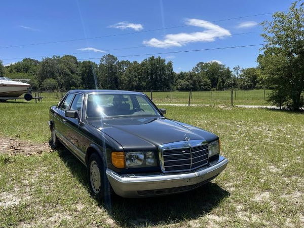 1986 Mercedes-Benz 300SE  for Sale $10,995 