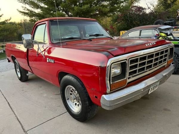1985 Dodge Ram