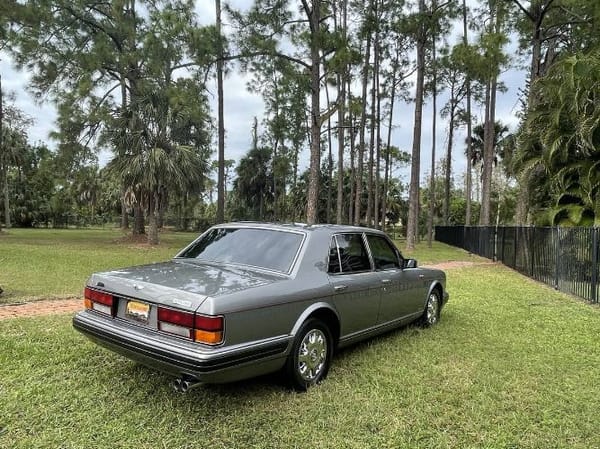1996 Bentley Brooklands  for Sale $32,495 