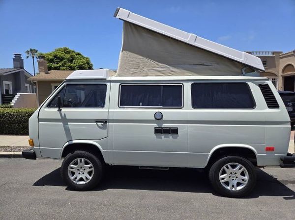 1984 Volkswagen Vanagon  for Sale $24,995 