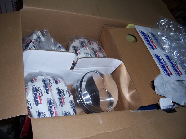 BRAND NEW srp BB chevy open chamber pistons  for Sale $400 