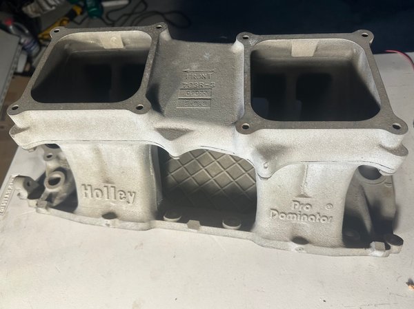 Holley BBC Pro dominator tunnel ram like new  for Sale $1,000 