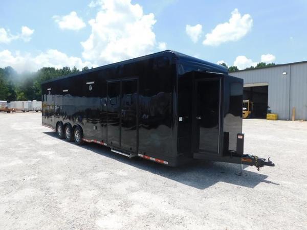 2025 Cargo Mate  Eliminator SS 34' Full Bathroom Black   for Sale $48,995 