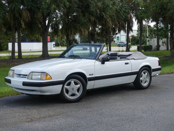 1990 Ford Mustang  for Sale $16,995 