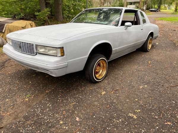 1986 Chevrolet Monte Carlo  for Sale $9,495 