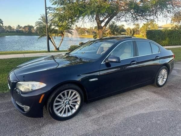2013 BMW 5 Series  for Sale $9,071 