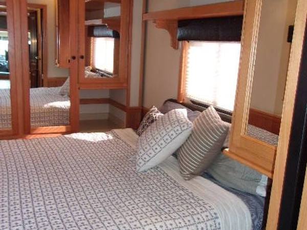 2007 Optima 45' motorhome