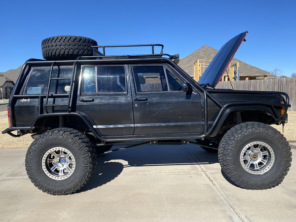  Jeep Cherokee/muy modificado a la venta en Oklahoma City, OK