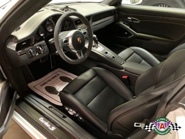 2015 Porsche 911