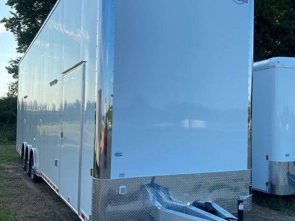 2022 30' Aluminum White Stacker