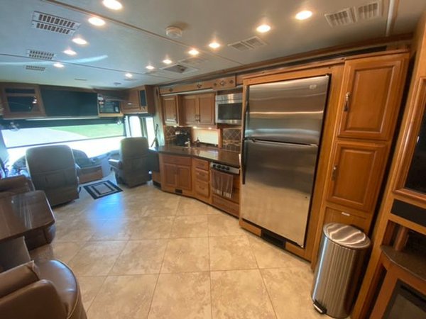 Fleetwood 38k Expedition for Sale $155,000