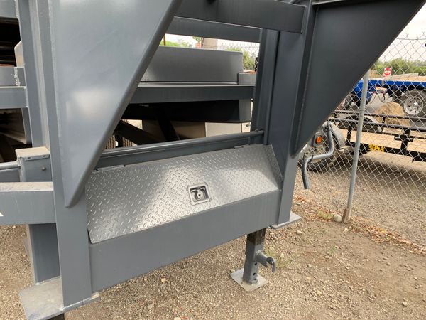 24K GOOSENECK for Sale $29,961