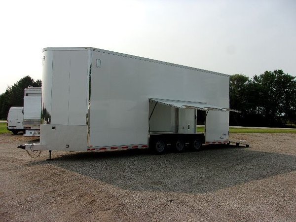 26' inTech Stacker