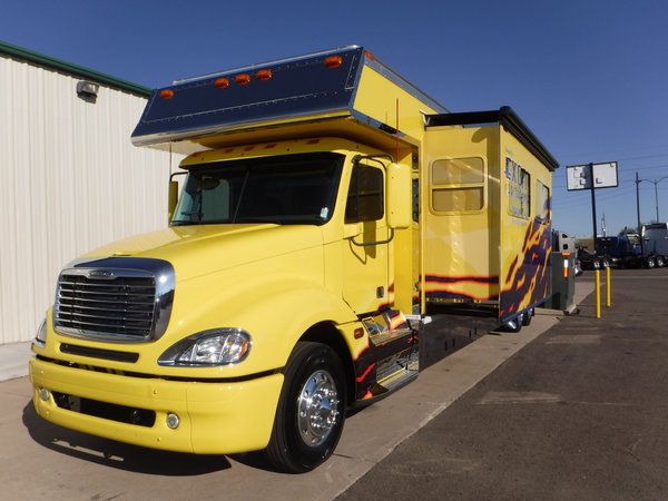 2007 Freightliner/Renegade toter for Sale $149,500