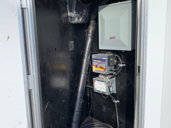 2013 Custom Sales Trailer, Full Aluminum Frame for Sale $33,500