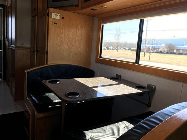 2004 Renegade Toter Trailer