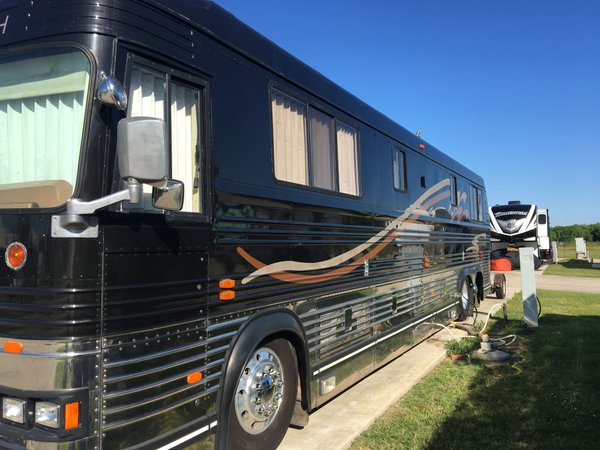 PREVOST BUS 40 ‘ REDUCED!!!