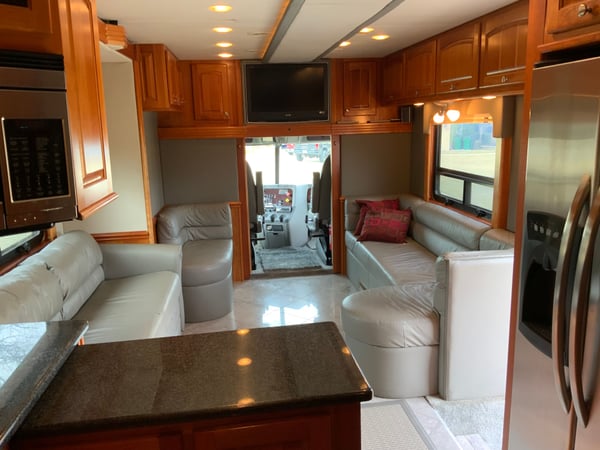 2007 Chariot Toter home  for Sale $285,000 