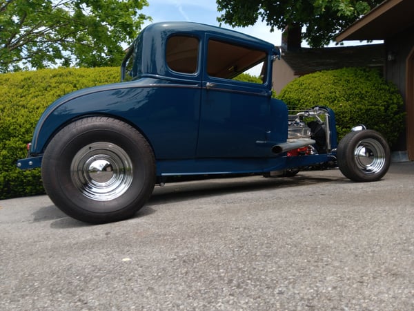 PRO BUILT 1929 FORD COUPE ALL STEEL 5/W 350/4 SPEED