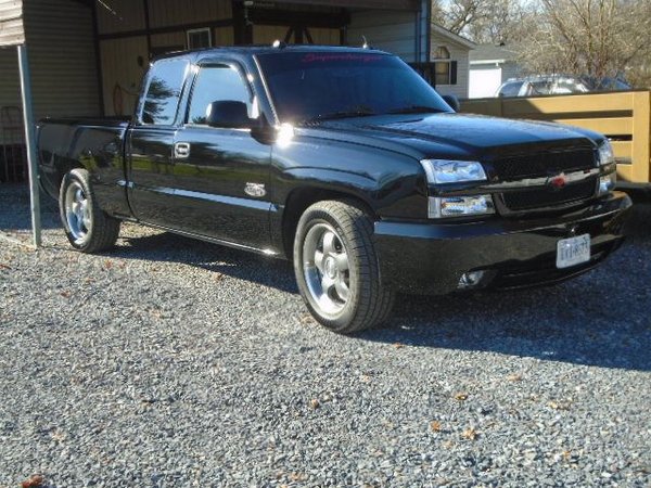 2004 Chevrolet Silverado 1500  for Sale $19,999 