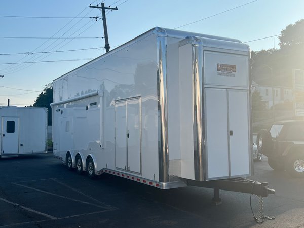 2025 32’ Pace American Double Stacker  for Sale $75,000 