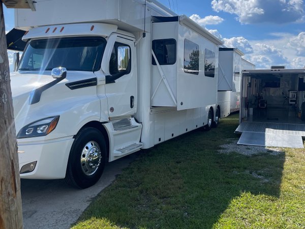 2021 NRC Quad Slide Cascadia Bath 1/2 