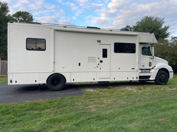 2008 Renegade Rv  for Sale $155,000 