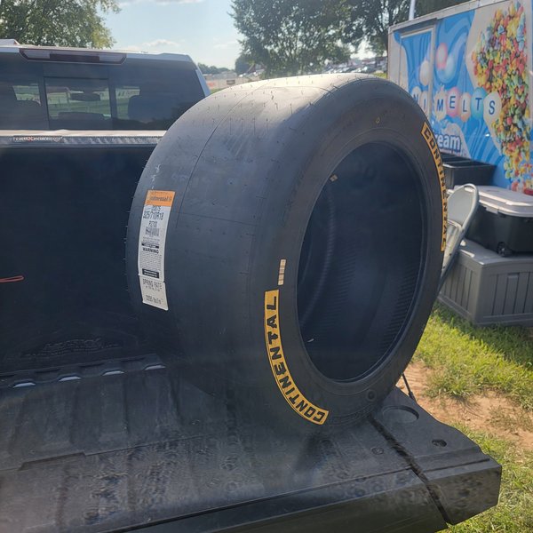 8 tires Continental 325/710R18  for Sale $125 