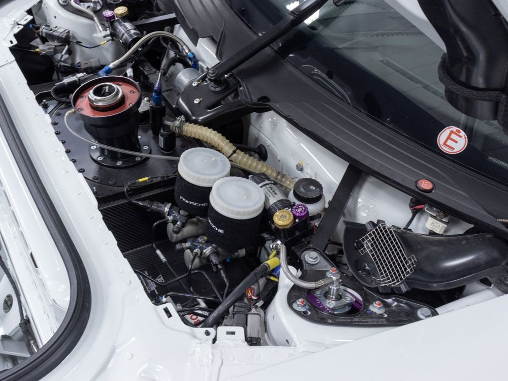 2019 Porsche GT3 - 991.2 Cup Manthey Trophy - Unicorn car with 2hrs from new - Used - VIN 1g1y52d90k5800224 - 250 Miles - 2WD - Manual - Coupe - White - Sebring, FL 32825, United States