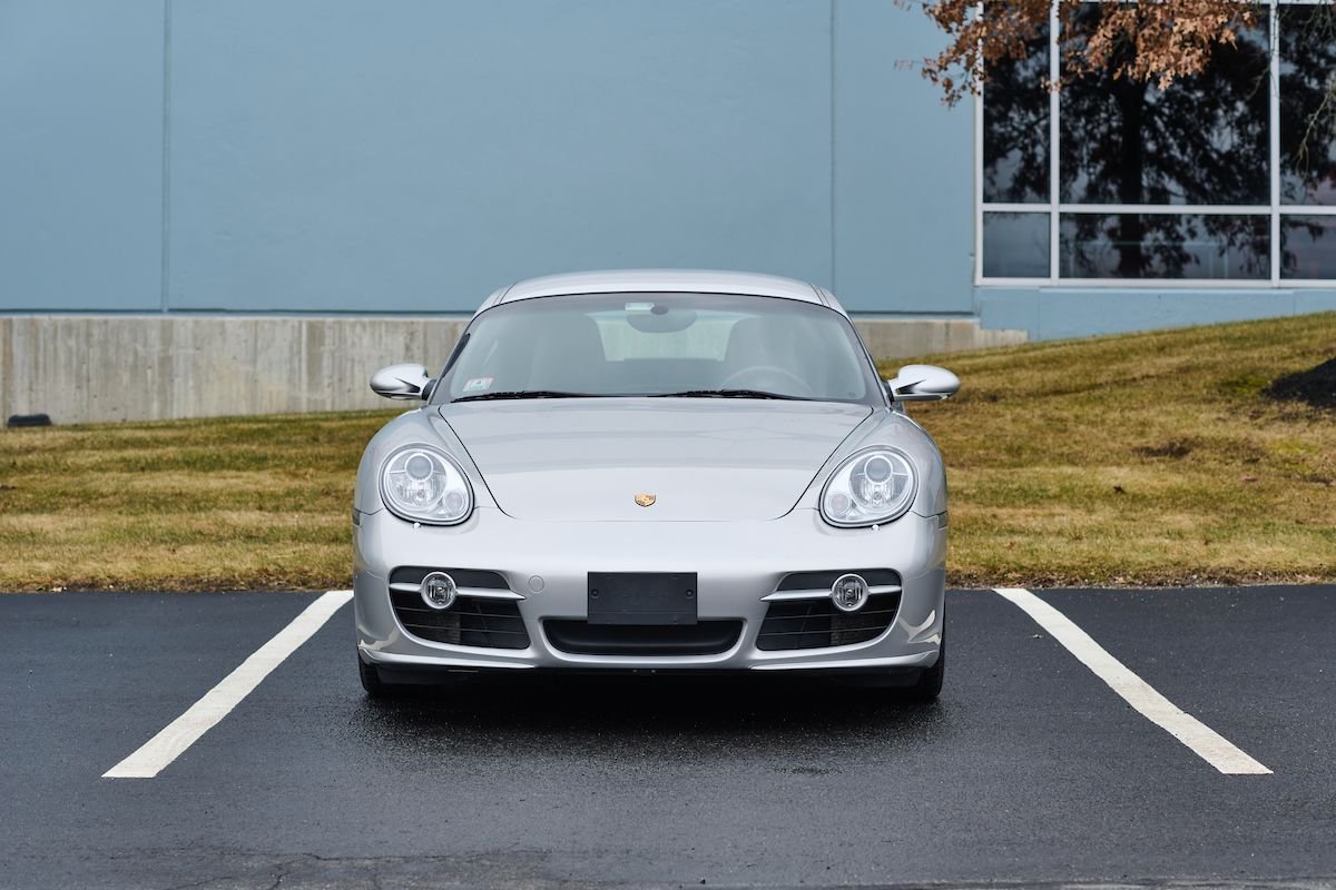 2006 Porsche Cayman - Immaculate 2006 Cayman S, Manual with Special Cocoa Leather Interior - Used - VIN WP0AB29846U782713 - 39,000 Miles - 6 cyl - 2WD - Manual - Coupe - Silver - Worcester, MA 01603, United States