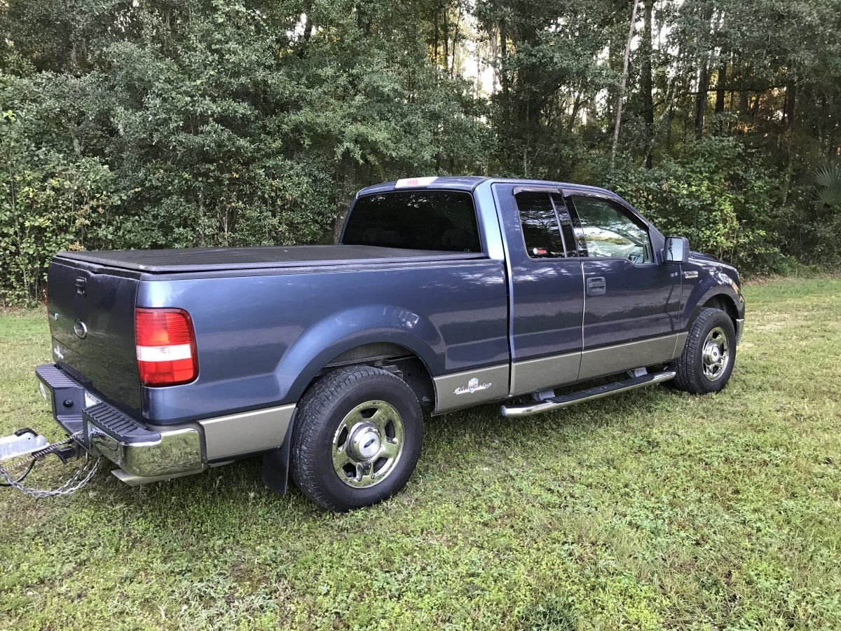 2004 Ford F-150 - 2004 Ford F-150 XLT Extended Cab - GREAT TOWING TRUCK - Used - VIN 1FTPX125X4NC72010 - 219,000 Miles - 8 cyl - 2WD - Automatic - Truck - Blue - Reddick, FL 32686, United States