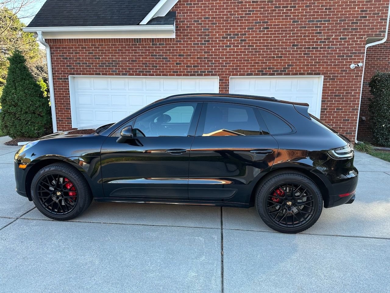 2020 Porsche Macan - 2020 Macan GTS Black/Black 28k miles + CPO - Used - VIN WP1AG2A53LLB55892 - 29,000 Miles - 6 cyl - AWD - Automatic - SUV - Black - Charlotte, NC 28277, United States