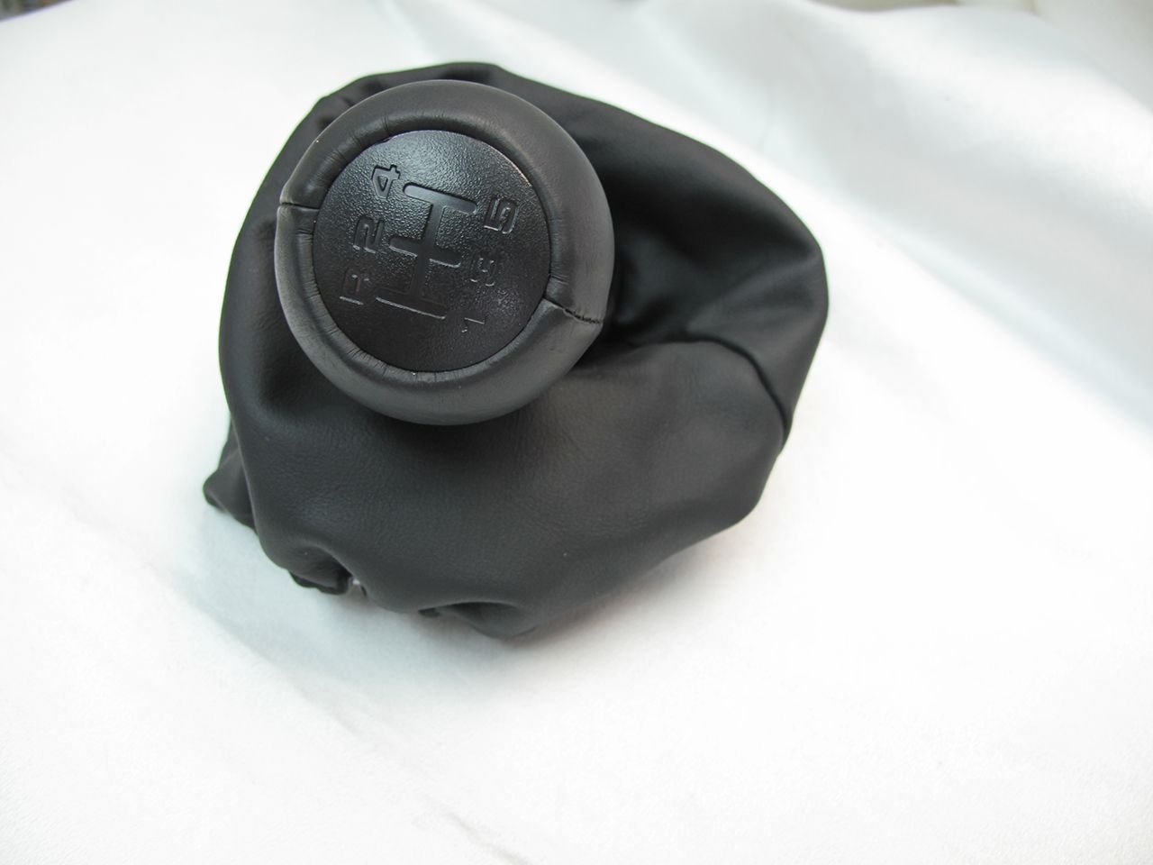 Interior/Upholstery - Brand New Factory Shift Knob for 928 - New - 1988 to 1991 Porsche 928 - Hong Kong, Hong Kong