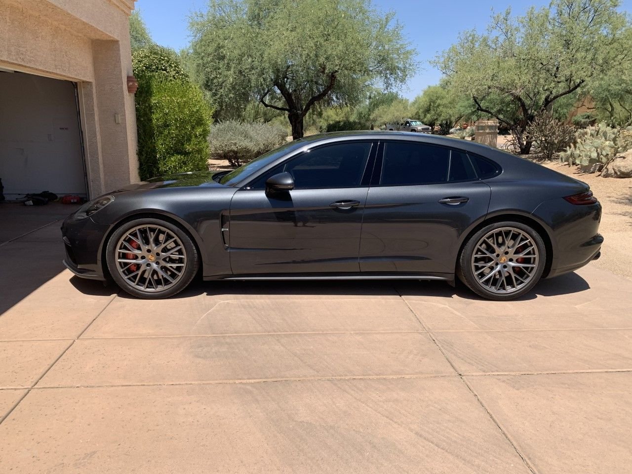 2017 Porsche Panamera - Porsche Panamera Turbo CPO 2017 - Used - VIN WP0AF2A74HL152335 - 33,500 Miles - 8 cyl - 4WD - Automatic - Sedan - Gray - Scottsdale, AZ 85255, United States