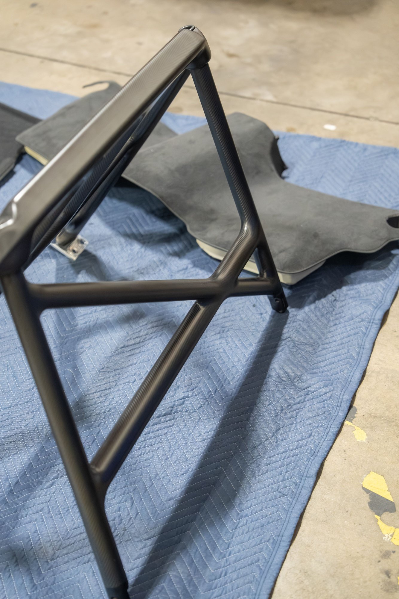 Interior/Upholstery - 992 Porsche OEM Carbon Fiber Roll Bar - Used - -1 to 2026  All Models - Orlando, FL 32750, United States