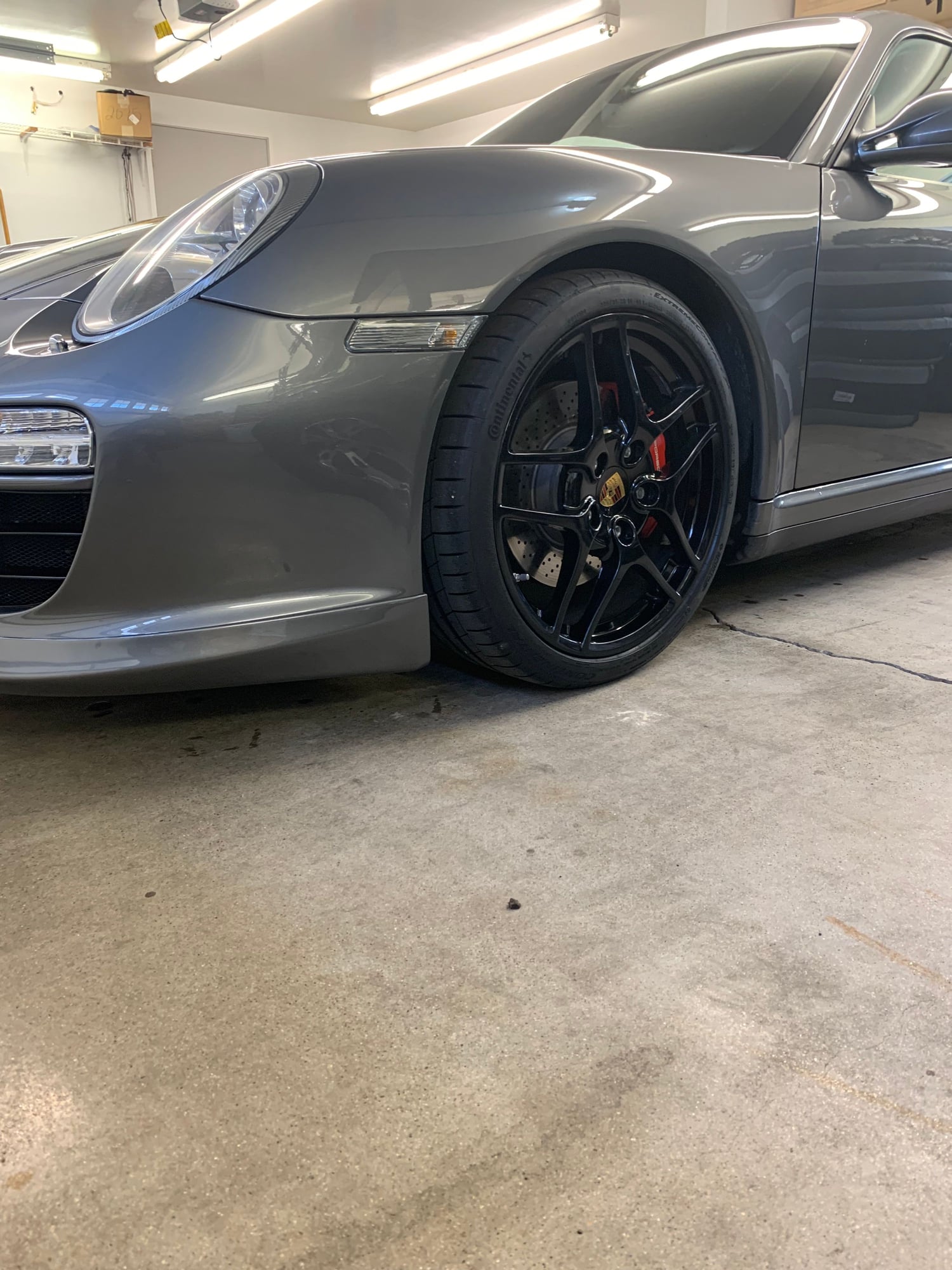 2009 Porsche 911 - 2009 Porsche 911 C4S PDK $43999 - Used - VIN WP0AB29969S720397 - 78,800 Miles - 6 cyl - AWD - Automatic - Coupe - Gray - Wayzata, MN 55391, United States