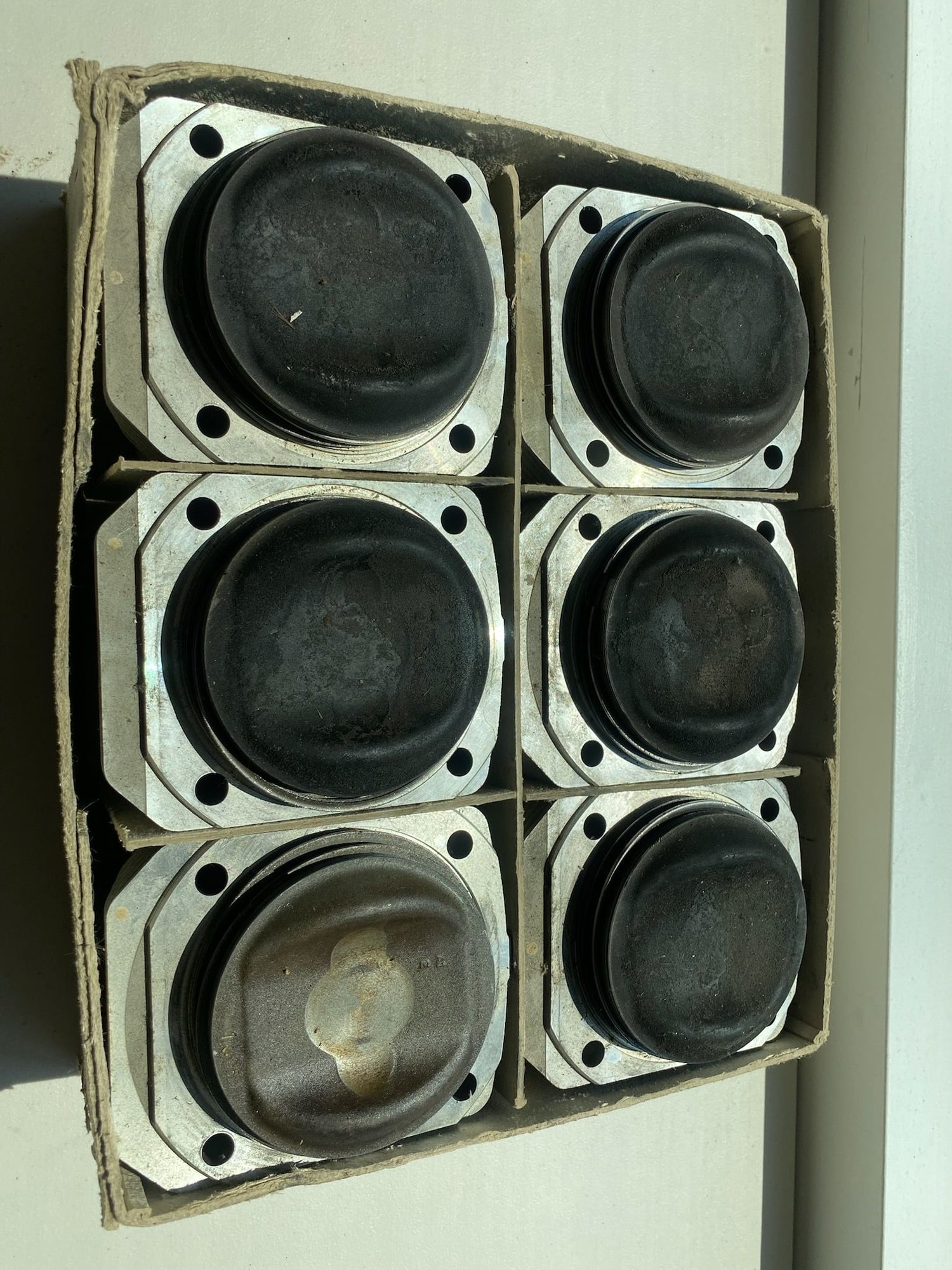 Engine - Internals - Porsche 993 Turbo Mahle Piston and Cylinder Complete Set 1995-1998 3.6-3.8 - Used - 0  All Models - Dallas, TX 75231, United States