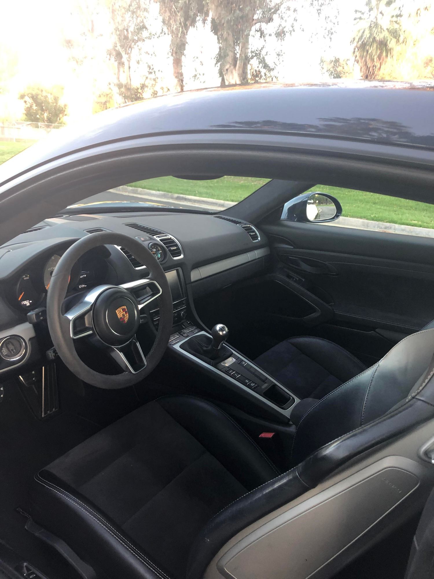 2016 Porsche Cayman GT4 - GT4 - Dark Blue Metallic, PCCBs - Used - VIN WP0AC2A88GK197347 - 16,000 Miles - Manual - Palm Springs, CA 92262, United States