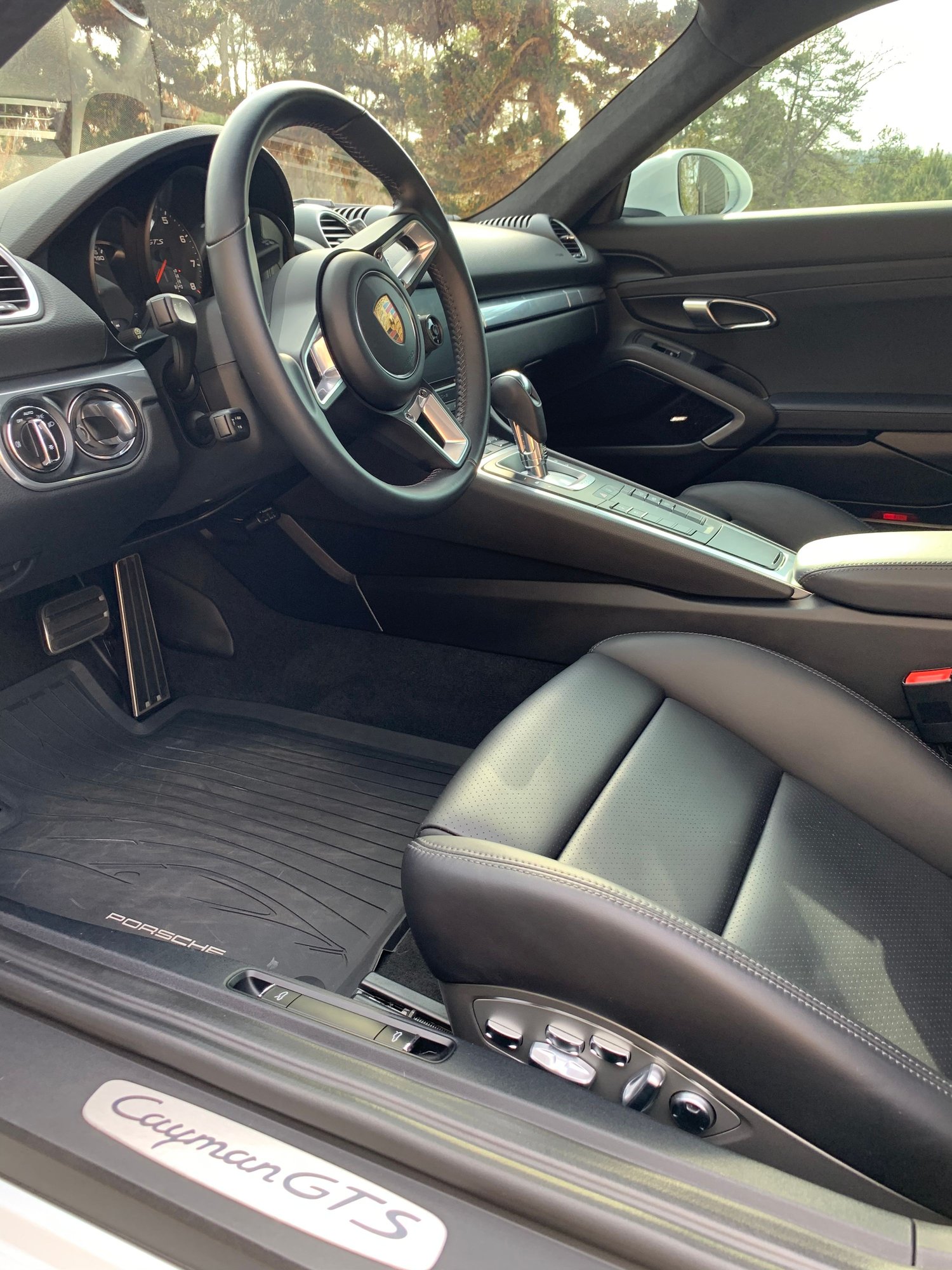 2019 Porsche 718 Cayman - 2019 718 Cayman GTS - Used - VIN WPOAB2A88KS278182 - 3,964 Miles - 4 cyl - Automatic - Coupe - White - Cartersville, GA 30121, United States