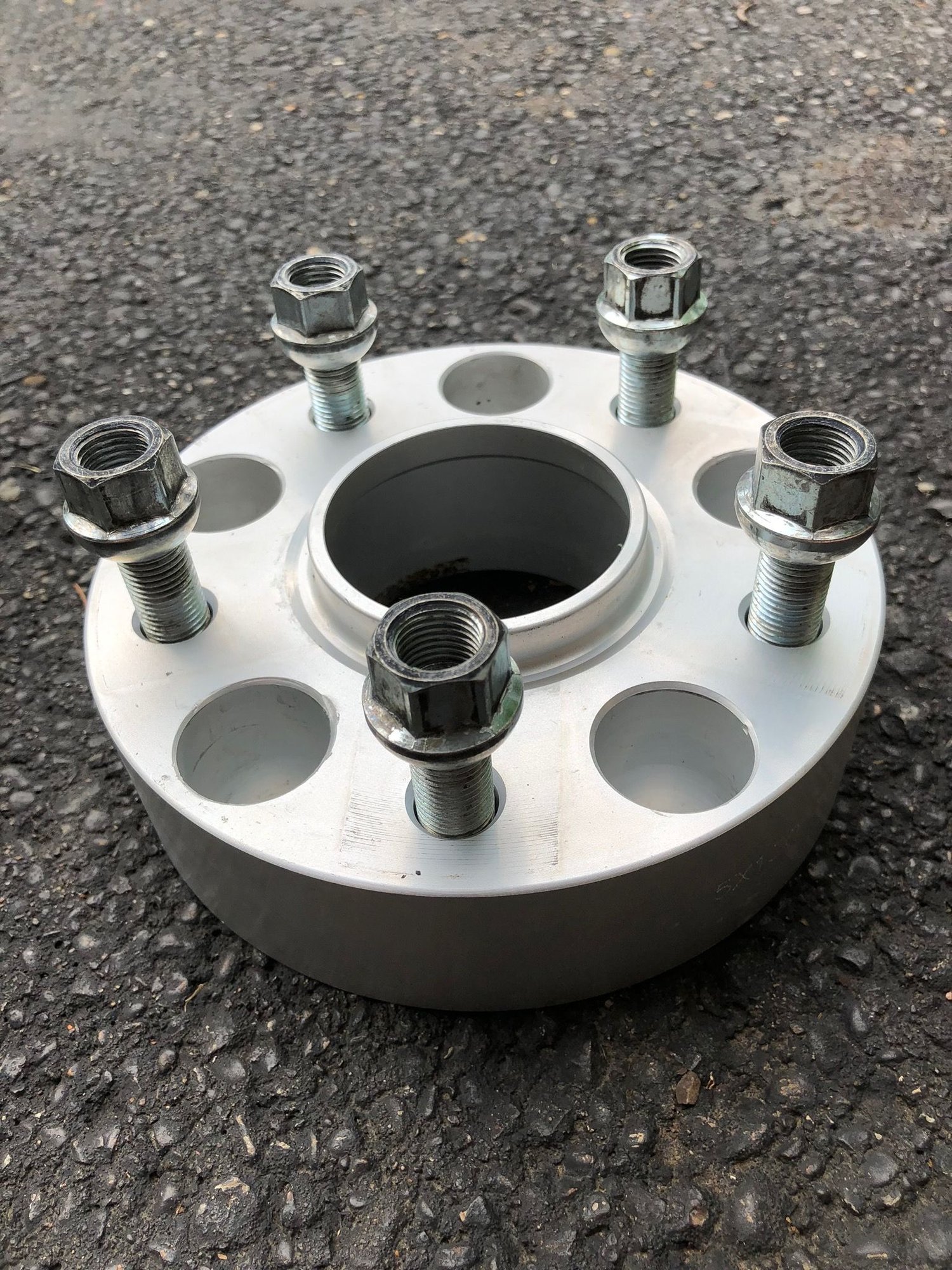 For Sale Wheel Spacers 5x130 Spacer 14x1.5 studs Set of 4. 2cm thick