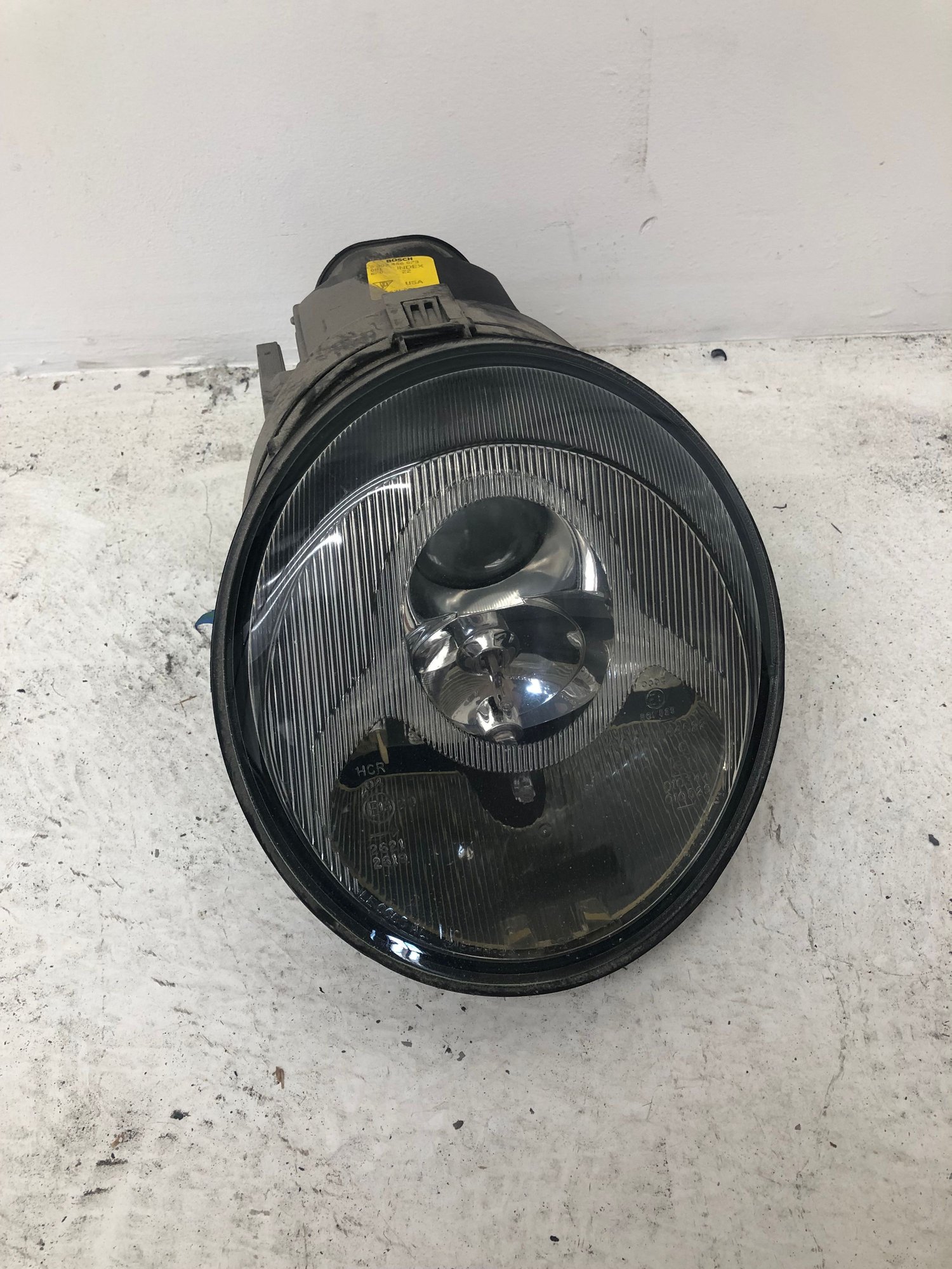 Miscellaneous - Porsche 993 headlight left and right - Used - 1993 to 1997 Porsche 911 - Los Angeles, CA 91423, United States