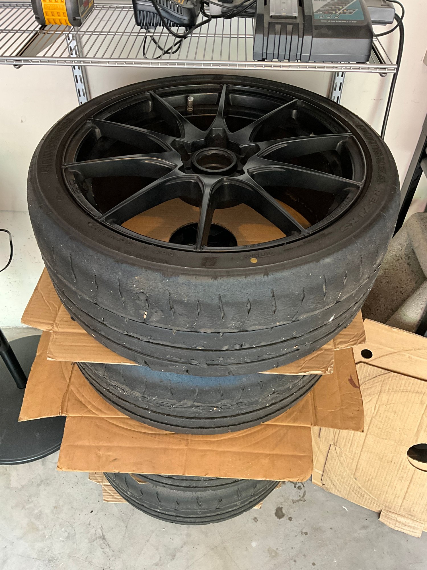 Wheels and Tires/Axles - OZ Leggera HLT Gloss Black for 981 Boxster Cayman (includes RE-71R) - Used - All Years  All Models - All Years  All Models - Vienna, VA 22182, United States
