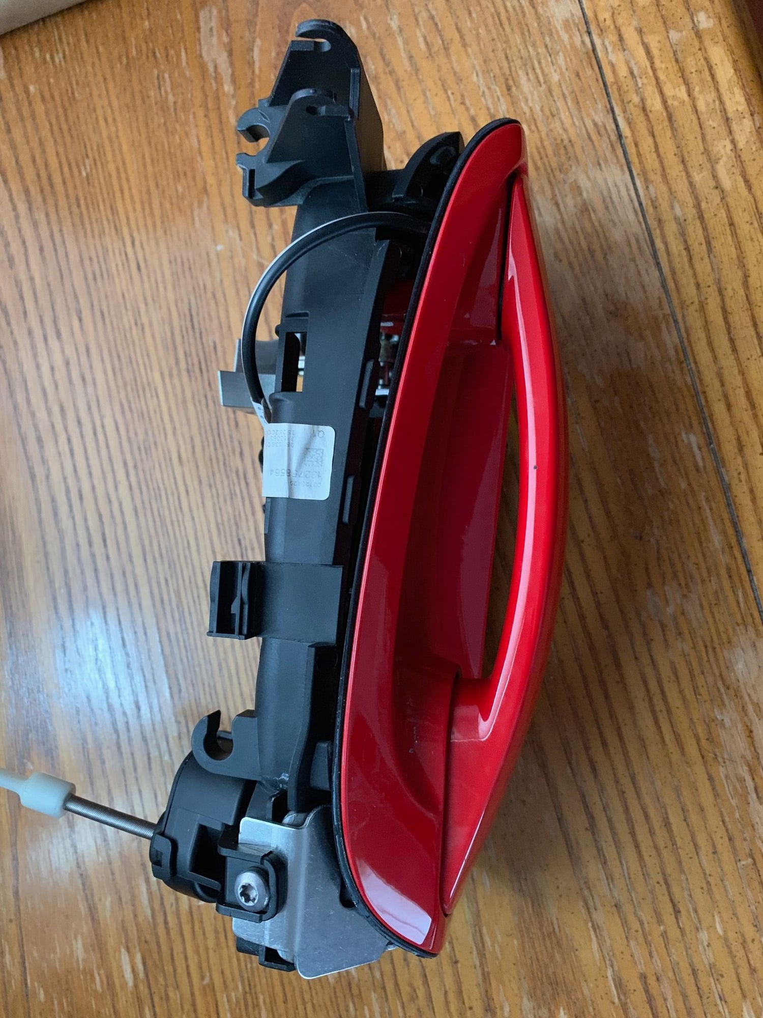 Exterior Body Parts - 981 Cayman/Boxster Driverside Door Handle (Guards Red) - Used - 2013 to 2016 Porsche Cayman - New York, NY 11106, United States