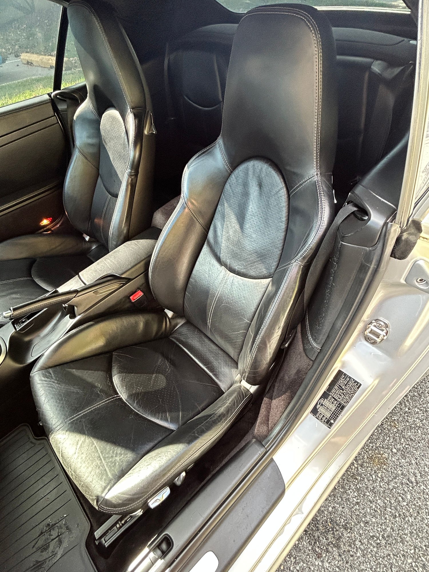2005 Porsche 911 - *Mechanics Special* 2005 911 Carrera S Cab 6 spd - Used - Exton, PA 19381, United States