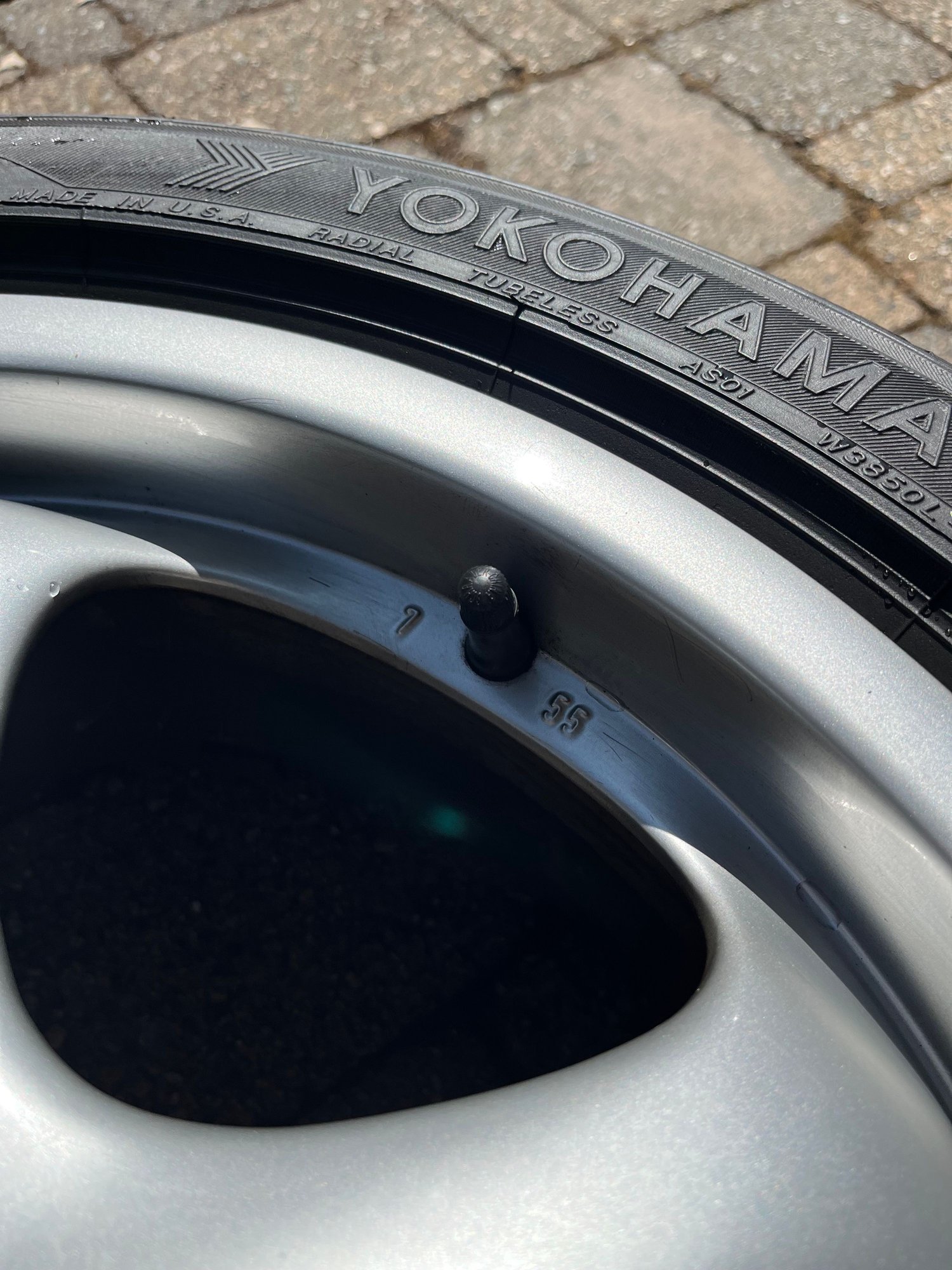 Wheels and Tires/Axles - OEM Porsche 17” Cup 2 wheels - Used - 1989 to 1998 Porsche 911 - Seattle, WA 98112, United States