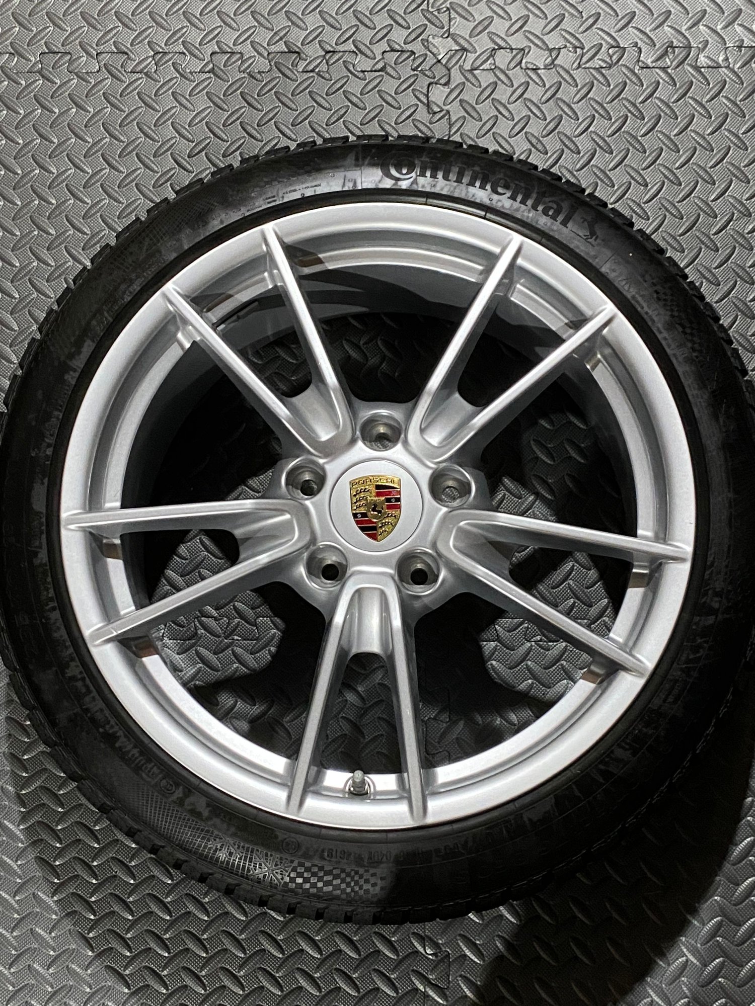 Wheels and Tires/Axles - 992 winter wheel set - Used - 2019 to 2024 Porsche 911 - Summit, NJ 07901, United States