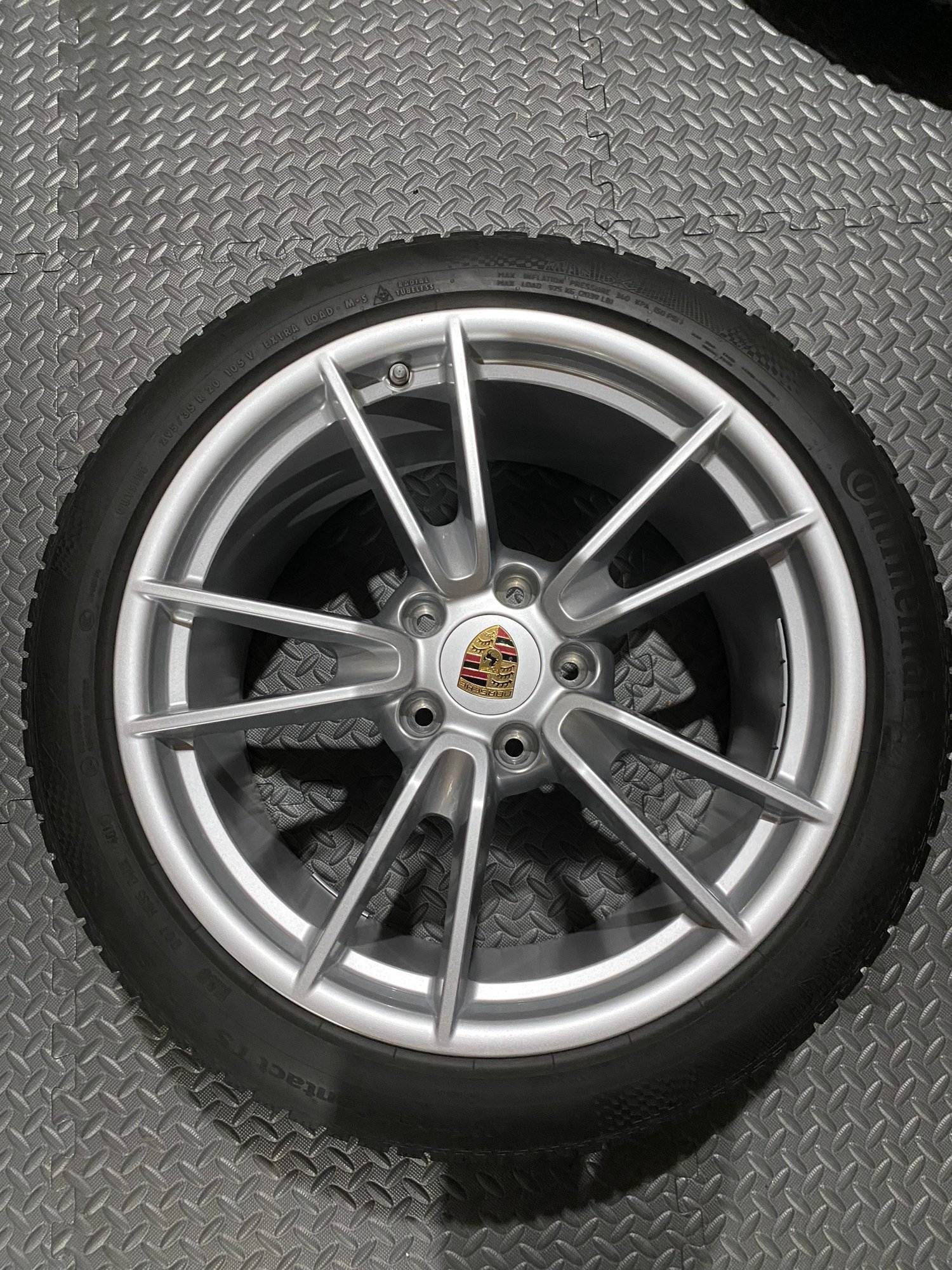 Wheels and Tires/Axles - 992 winter wheel set - Used - 2019 to 2024 Porsche 911 - Summit, NJ 07901, United States